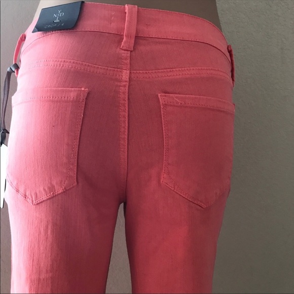 Not your daughter bran denim Capri - Picture 3 of 4